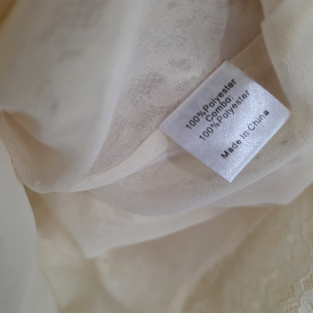 Tuckernuck High Neck Long Sleeve Cream Lace Rosalee Blouse XL - Picture 8 of 12